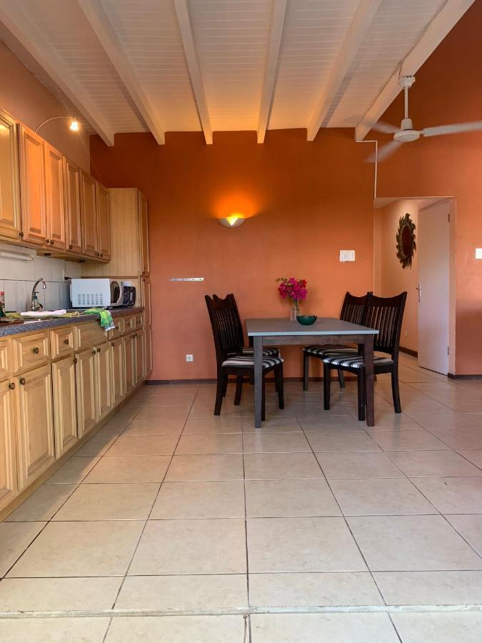 Centrally Located Spacious Apartment Willemstad Eksteriør billede